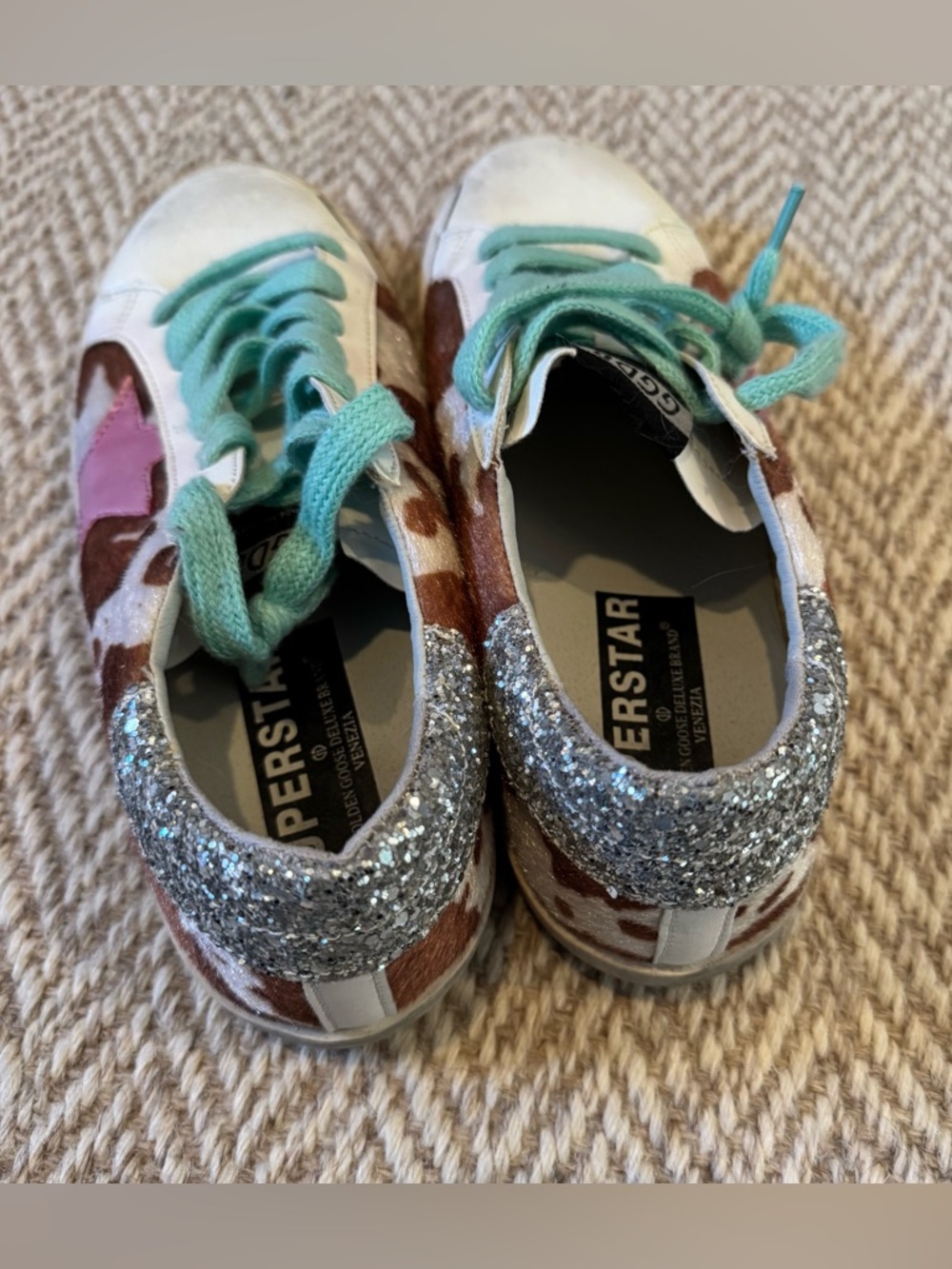 Golden Goose White Leather Low-Top Sneakers, Pink Star, Cow Hide - Picture 4 of 6